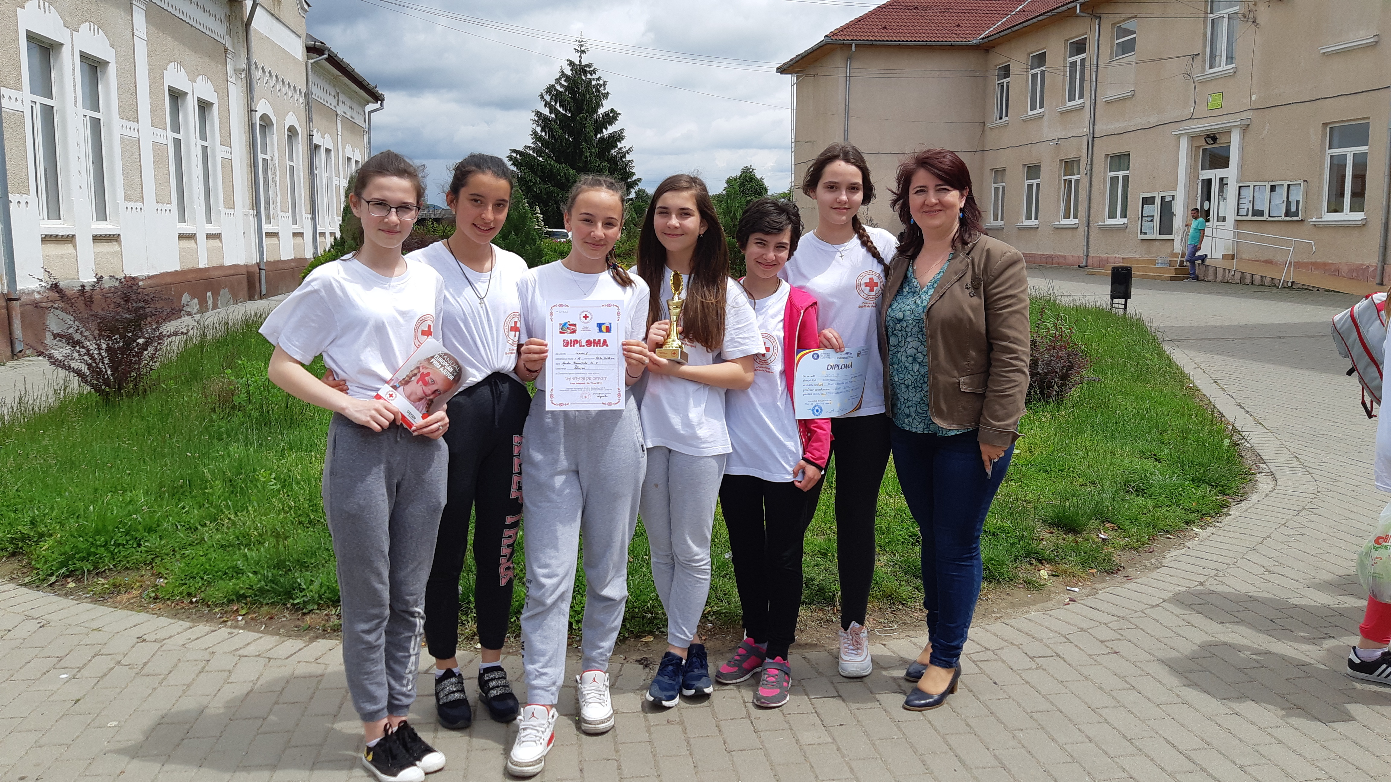 Echipaj Sanitarii pricepuți 2018–2019