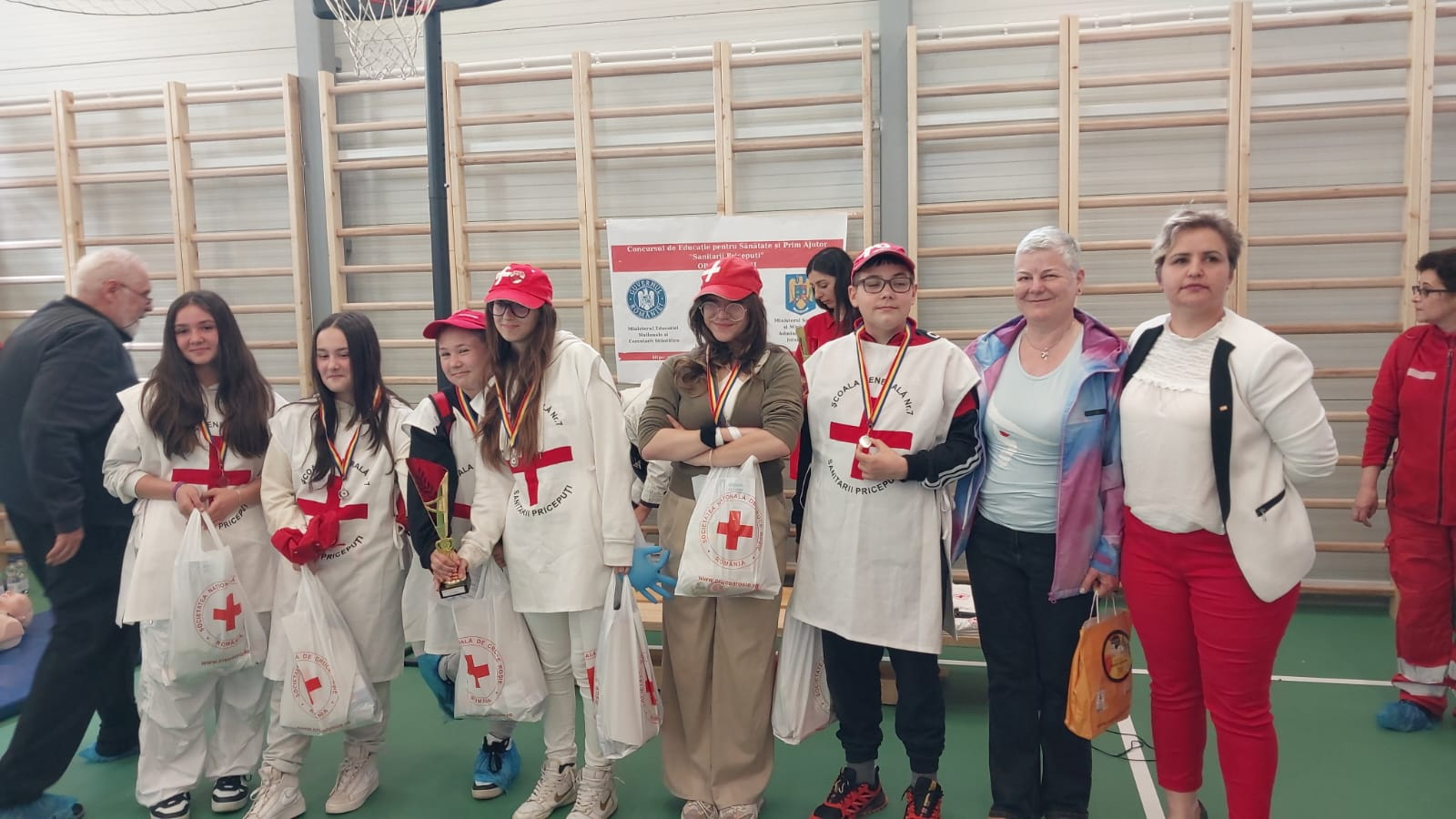 Echipaj Sanitarii pricepuți 2022–2023